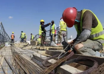 Construcción en rojo: 120.000 desempleados por cese de obra pública.