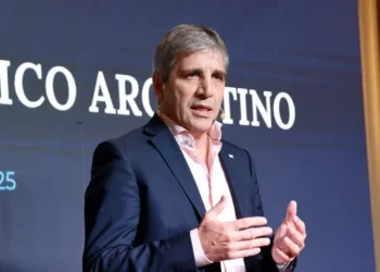 La subida importadora acabaría con la balanza positiva.