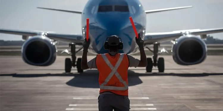 ¿Hasta cuándo el paro aéreo? Vuelos con impacto.