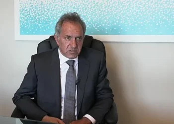 La disputa por el turismo: Scioli rompe con el INDEC.