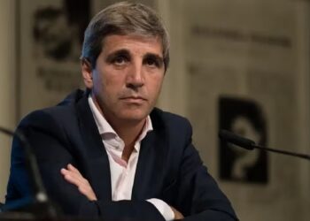 “No es deuda, es déficit”: Caputo se defiende por el REPO.