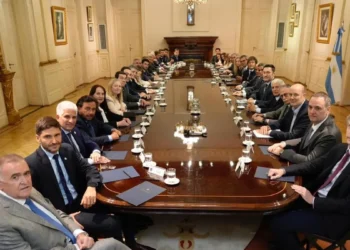 Riesgo fiscal: Provincias perderían superávit en 2025.