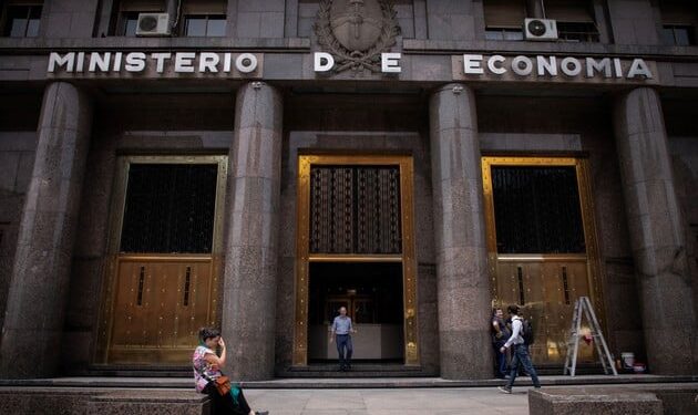 Desembolso estatal en mínimos: 14,5% del PBI en 2025.