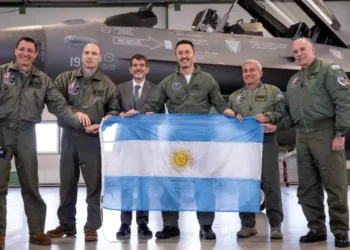 Primeros Vuelos de los F-16 Argentinos: Un Avance Importante para la Fuerza Aérea