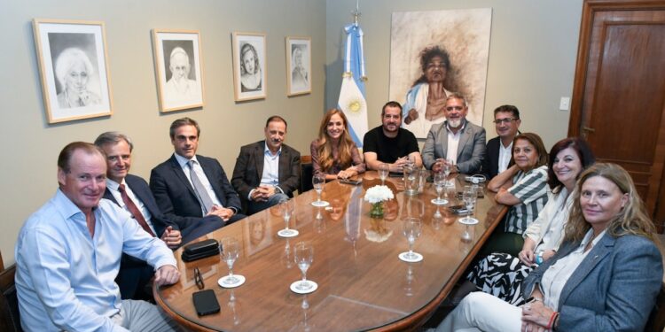 El PJ Federal delineará su estrategia política contra Milei en Entre Ríos y suma apoyos hacia 2027