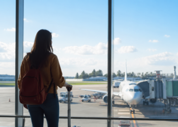 Incremento en los precios de los pasajes aéreos debido a la actualización de la tasa de seguridad de la ANAC