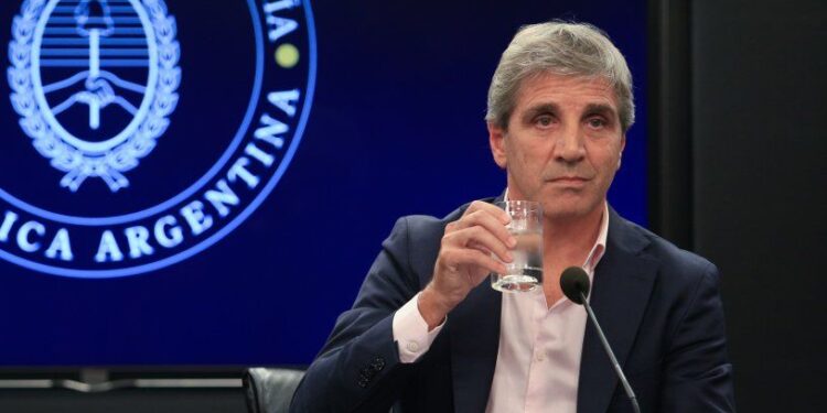 Las claves del “Súper RIGI”: Luis Caputo revela más información sobre la iniciativa que el Gobierno presentará en el Congreso.