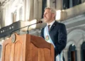 Frigerio: “El kirchnerismo financiaba viviendas para la clase media-alta”