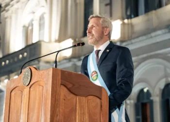 Frigerio: “El kirchnerismo financiaba viviendas para la clase media-alta”