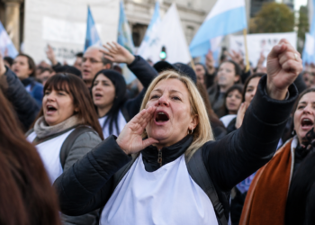 El sindicato docente de la CGT declara estado de alerta y movilización