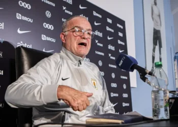 Marcelo Bielsa reflexiona sobre el empate de Uruguay: “Empatamos dos partidos que eran ganables”