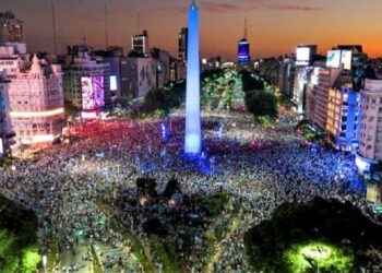 Despedida conmovedora a Gaspi en el Obelisco: lágrimas y homenaje de su madre