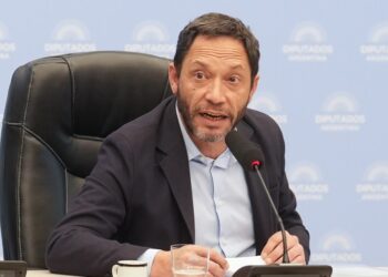Controversia en Cancillería: La Exigencia de Rendición de Cuentas sobre la Postura en la ONU