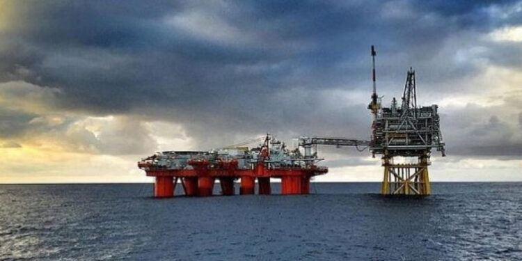 Reclamo en el Congreso: parlamentarios del peronismo federal exigen respuestas oficiales por la explotación petrolera británica en Malvinas