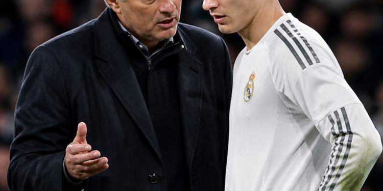 La decisión de José Mourinho sobre Franco Mastantuono en el Real Madrid
