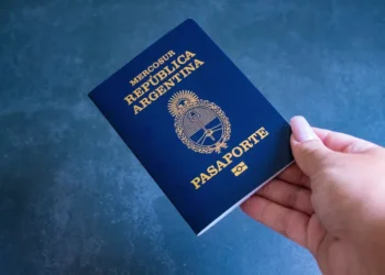 Estados Unidos, México y Argentina limitan el ingreso a individuos con pasaportes vencidos