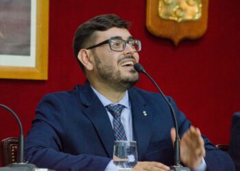 El intendente de Saavedra comparte su camino hacia la recuperación tras dejar la cocaína