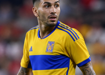 River mostró interés en Ángel Correa, pero Tigres de Monterrey se mantuvo firme en su postura