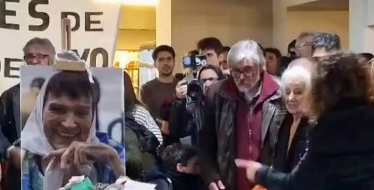 Último adiós a Taty Almeida: Axel Kicillof y Estela de Carlotto, presentes