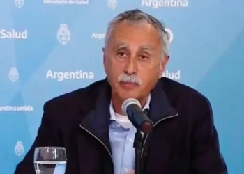 El caso del fentanilo contaminado suma presión sobre el ministro de Salud