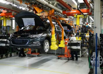 La competencia china obliga a las automotrices a reacomodar producción y ventas en Argentina