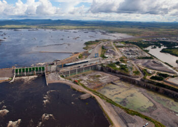 IMPSA acordó reactivar dos centrales hidroeléctricas en Venezuela y busca recuperar 672 MW