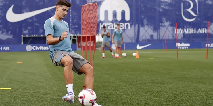 Simeone se pronuncia sobre Julián Álvarez y las negociaciones por su salida del Atlético de Madrid