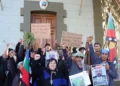 Desalojo parcial en tierras en disputa con comunidades mapuche cerca de Villa La Angostura