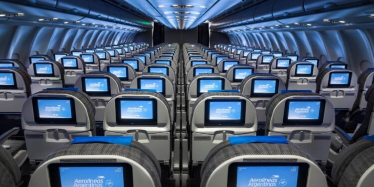 El Gobierno redujo en US$57 millones el aval del Tesoro para una deuda de Aerolíneas Argentinas