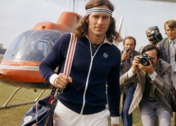 El día en que Guillermo Vilas llegó a un torneo en helicóptero y fue acosado por la prensa estadounidense
