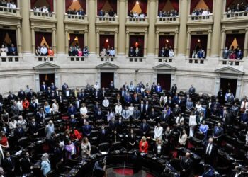 La oposición se acerca en Diputados, aunque todavía no logra formar un frente común