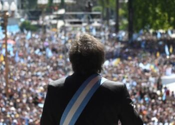 Sin bando ni bandera: la creciente fatiga de la grieta