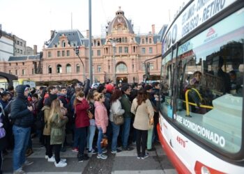 Persisten las fallas en el sistema de carga de la tarjeta SUBE