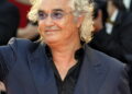 Flavio Briatore provoca controversia tras el fallo de la FIA contra Alpine, sugiriendo conflicto de intereses en la decisión