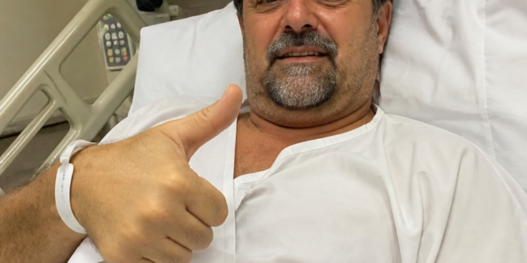 Ricardo Caruso Lombardi fue intervenido quirúrgicamente y envió un mensaje de optimismo a sus seguidores