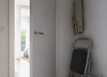 Consejos de expertos en Feng Shui: los errores comunes al colocar objetos detrás de las puertas