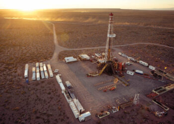 Vaca Muerta y el petróleo en alza: qué alternativas existen para invertir en el sector energético