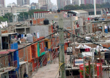 Urbanización de barrios populares: cruces políticos en la Ciudad por el futuro de las villas