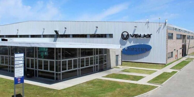 Industriales alertan por la caída de la actividad y cuestionan el rumbo de la política productiva