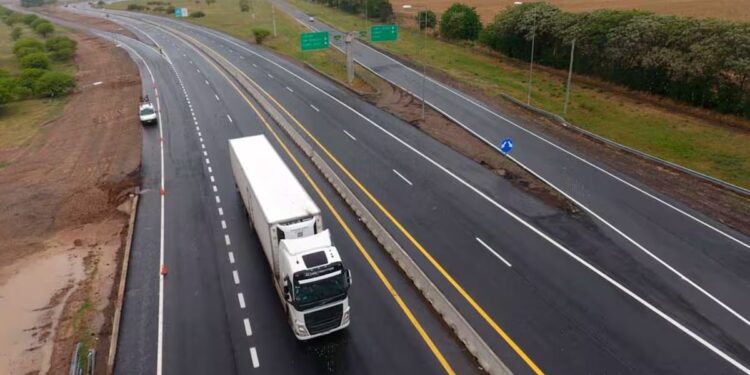 El Gobierno busca que las nuevas concesiones de rutas nacionales queden libres de impuestos