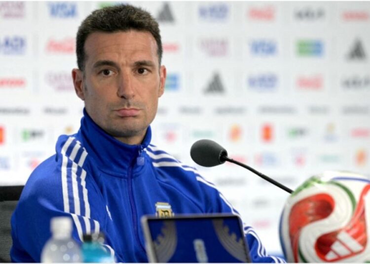 Lionel Scaloni ofrecerá una conferencia de prensa mientras se define su futuro en la selección argentina