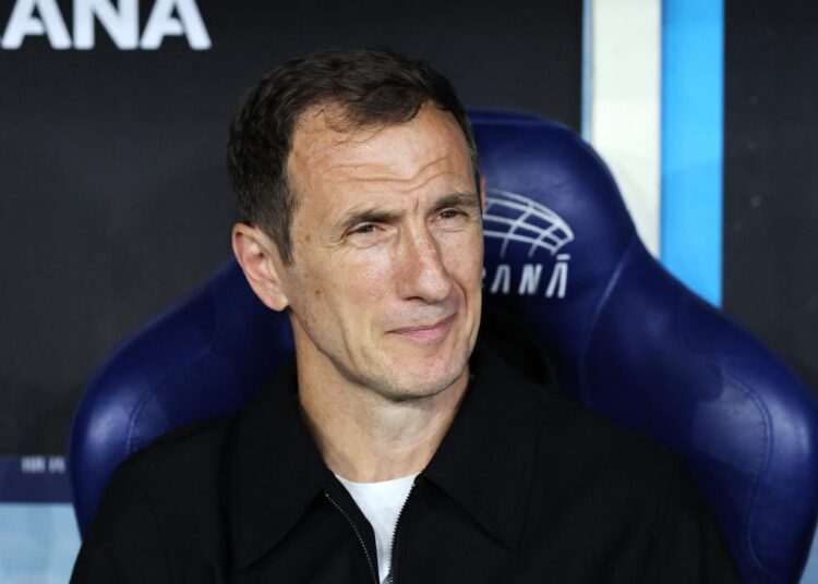 Arruabarrena destaca al plantel y se prepara para el Superclásico tras la victoria de Boca sobre Independiente