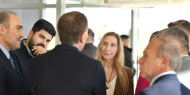 Se postergó la reunión de la mesa política por el viaje de Karina Milei a Salta