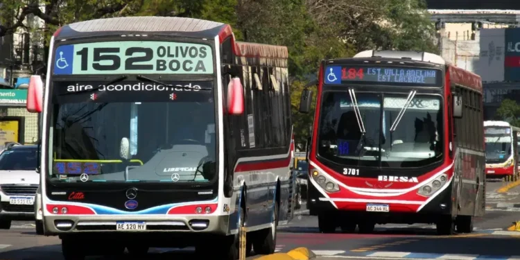 El Gobierno anunció mejoras en subsidios para colectivos del AMBA ante la posibilidad de recortes nocturnos