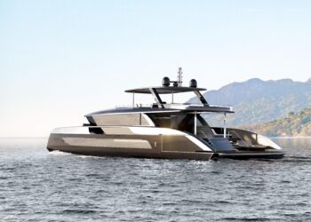 El impresionante catamarán adquirido por Lionel Messi: lujosos camarotes, sauna y espacio para motos acuáticas