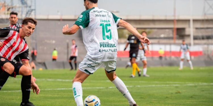 Barracas Central en el ojo de la tormenta: el polémico arbitraje frente a Sarmiento ensombrece el cierre del Torneo Clausura