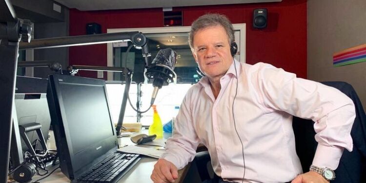 De periodista a candidato, Quique Sacco presenta su plan para Independiente: ‘El secreto no está en la deuda, sino en generar más ingresos’